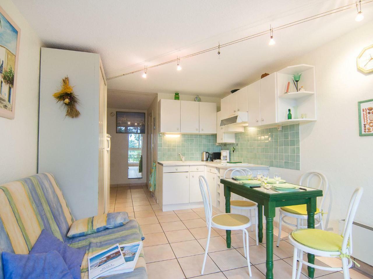 Apartment Les Jardins De La Mer-2 By Interhome Cavalaire-sur-Mer Exterior photo